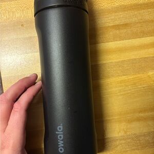Owala Matte Black Water Bottle